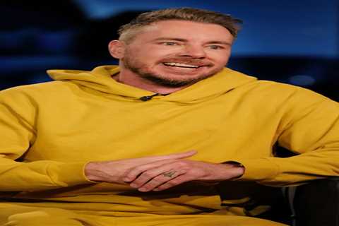 Who is Dax Shepard?