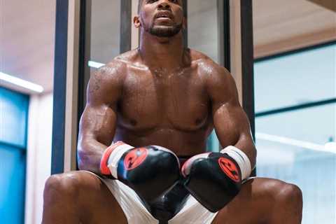 Anthony Joshua has ‘bit between his teeth’ and ‘plans to absolutely demolish’ Tyson Fury in Saudi..