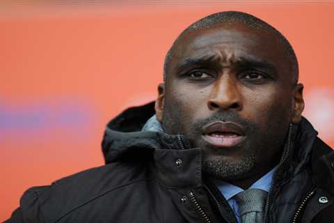 Sol Campbell has already met with England officials over U21 job as Arsenal legend aims to succeed..