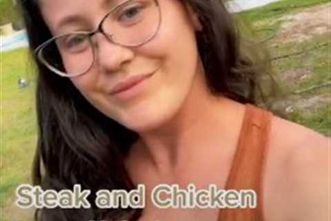 Teen Mom Jenelle Evans slammed as fans say she shouldn’t be allowed to cook after star marinated..