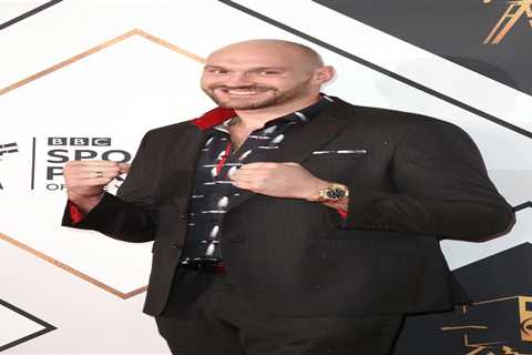 Tyson Fury goes teetotal in bid to keep his mental health demons at bay