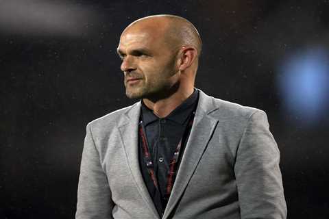 Liverpool legend Danny Murphy reveals he turned to drink, drugs and gambling as he sank into..
