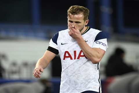 Man Utd should go all out to seal Harry Kane transfer after request to leave, says Tottenham legend ..