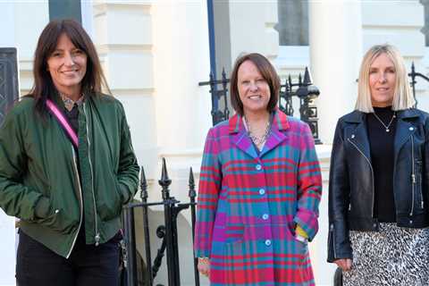 Sisters abandoned by runaway mum finally reunited in heart-wrenching Long Lost Family scenes