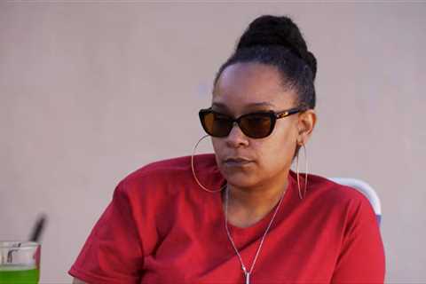 Teen Mom Ashley Jones’ mother Tea slams daughter’s baby daddy Bar Smith after his arrest as she..