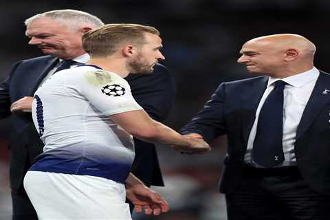 Harry Kane WILL hold transfer talks with Tottenham amid Man Utd &amp; City interest and says he..