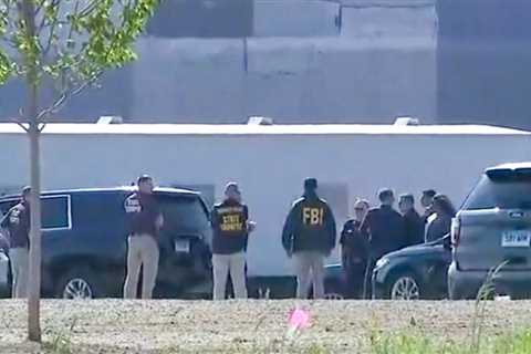 Amazon Pauses Construction at Connecticut Site After Nooses Are Found