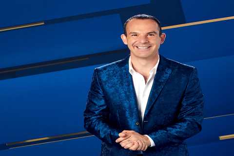 Martin Lewis urges holidaymakers to shop around for Covid tests to get cheapest price