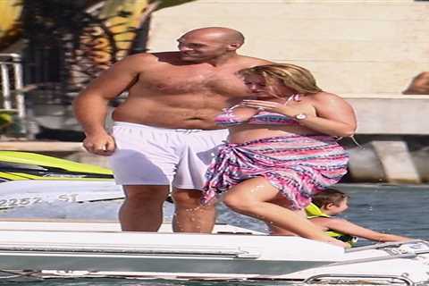 Paris Fury insists she’s ‘perfectly happy’ with husband Tyson after jetting to Miami to be with him