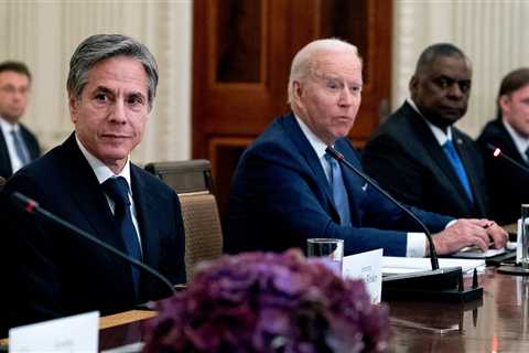 Blinken Will Seek to Bolster Cease-Fire Between Israel and Hamas
