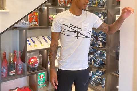 Marcus Rashford shows off amazing trophy cabinet with Man Utd silverware, England caps and his MOTM ..
