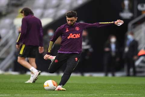Bruno Fernandes insists he will not be crushed by Man Utd expectations and MUST deliver in Europa..