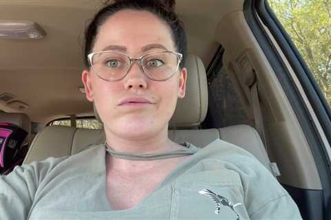 Teen Mom Jenelle Evans claims troll has ‘NO confidence’ after star is slammed for new twerking video