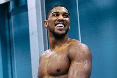 Tyson Fury and Anthony Joshua fight negotiations ‘a mess’ which boxing needs to learn from, slams..