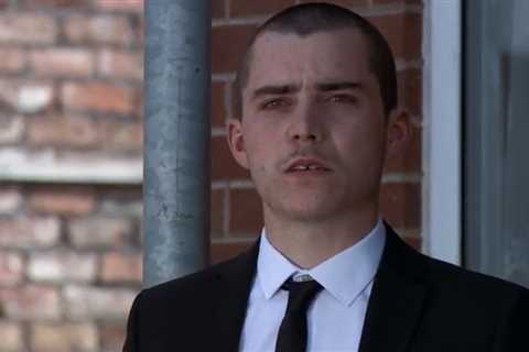 Coronation Street star Maximus Evans teases Corey ‘disaster’ and ‘fire in the street’ ahead of..