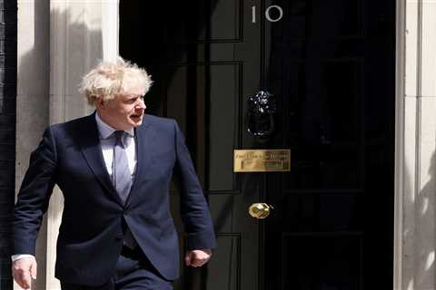 Boris Johnson warns he will have ‘no hesitation’ in moving green list countries to red list as..
