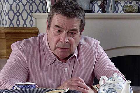 Coronation Street spoilers: Jenny Connor devastated as Johnny puts the Rovers up for sale