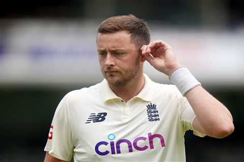 Ollie Robinson’s suspension for offensive tweets is ‘over the top’ and ECB should RETHINK decision, ..