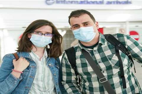 Hero nurse forced to isolate for 10 days after missing Covid quarantine deadline by five hours