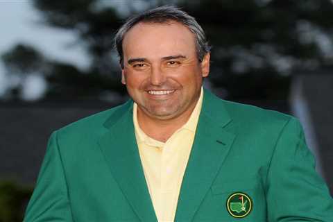 Angel Cabrera handcuffed as US Open and Masters golf champ is extradited to Argentina to face..