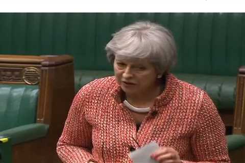 Theresa May blasts ‘chaotic and incomprehensible’ holidays ban despite world-beating vaccine rollout