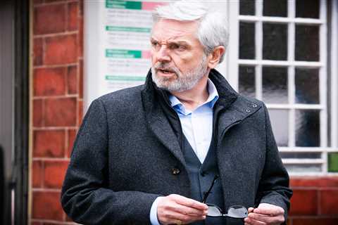 EastEnders spoilers: Rocky embroiled in a love triangle with Kathy Beale and Shirley Carter
