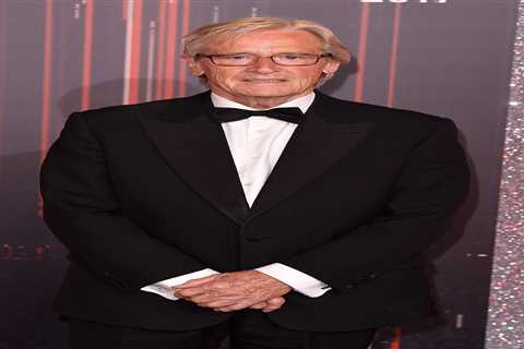 Coronation Street’s William Roache is swapping the cobbles for work on a cruise ship with tell-all..