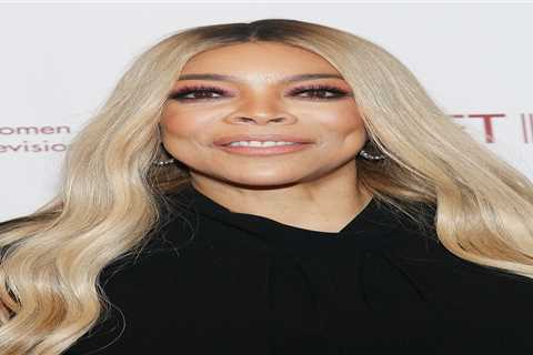 Wendy Williams reveals she ‘didn’t wash her boob for two weeks’ after Halle Berry ‘flicked’ it..