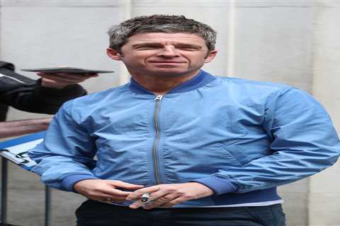 Noel Gallagher wants to hang The Sun’s front page where he slates woke Prince Harry on his wall