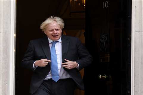 Boris Johnson to face showdown in Commons as MPs vote on Freedom Day delay rules TODAY
