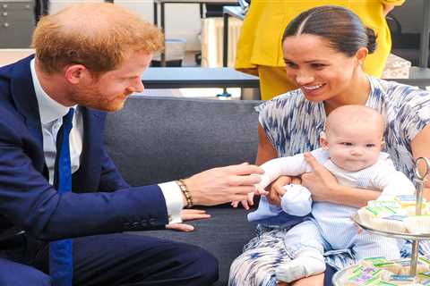 Prince Harry could bring son Archie to the UK for Princess Diana statue unveiling – while Meghan..