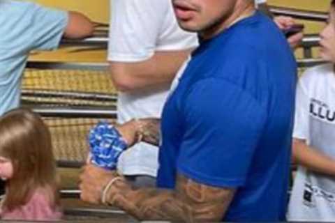 Teen Mom fans spot Javi Marroquin and his ex Lauren Comeau on vacation together in Florida and..