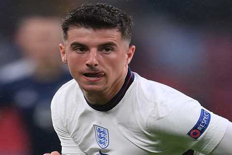 Mason Mount hailed by Roy Keane and Graeme Souness as Euro 2020 pundits praise ‘fabulous’ England..
