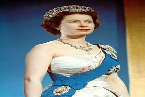 Queen launches new art competition to find official emblem for her Diamond Jubilee as The One Show..