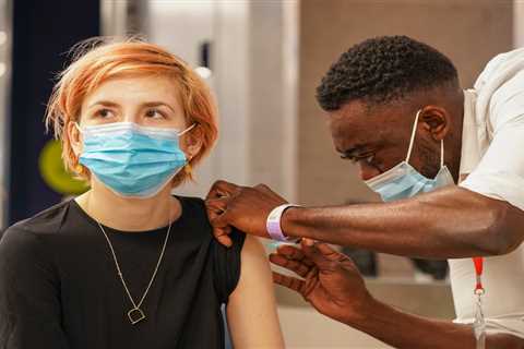 All kids aged 16 &amp; 17 to be offered ­Covid vaccine before school starts in September