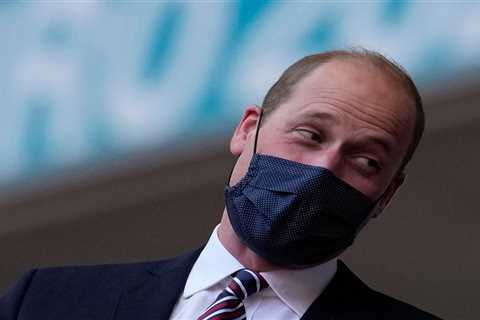 Prince William forgets Harry drama for the night as he joins Euro 2020 fans to cheer on England in..