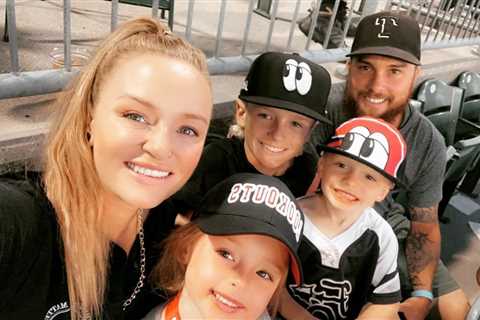 Teen Mom fans claim Maci Bookout has ‘too much Botox and filler’ in new family photo with husband..