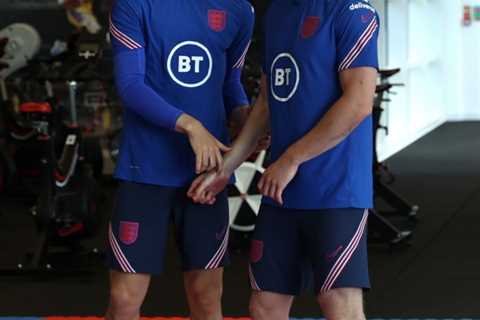 England stars Mount and Chilwell ask for special permission for socially distant training after..