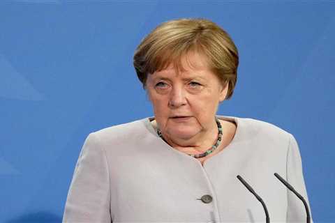 Germany calls on EU nations to force Brit travellers to quarantine for 14 days to halt Delta variant