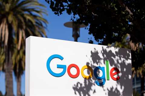 Google delays a privacy change to its Chrome web browser.