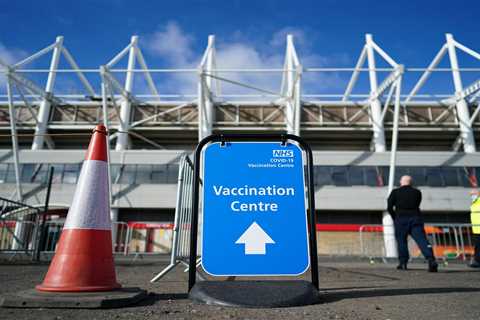 How can I book my second Covid vaccine and can I change the date?