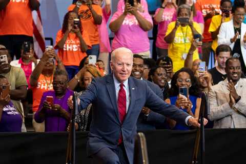 As the Pace of Vaccinations Slows, Biden Makes a Personal Appeal