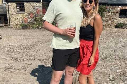 Inside Love Island star Dr Alex George’s romantic getaway to Cornwall with new girlfriend Ellie..