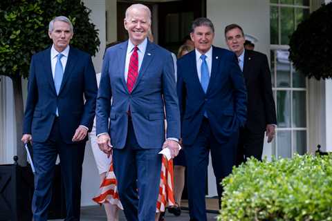 Biden and Senators Reach Broad Infrastructure Deal