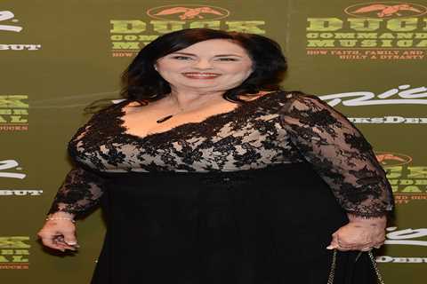 Duck Dynasty’s Kay Robertson hospitalized after suffering dog bite in scary attack that left ‘chunk ..