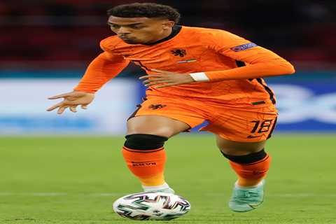 Liverpool ‘open transfer talks’ with PSV over £34m-rated Holland Euro 2020 star Donyell Malen who..
