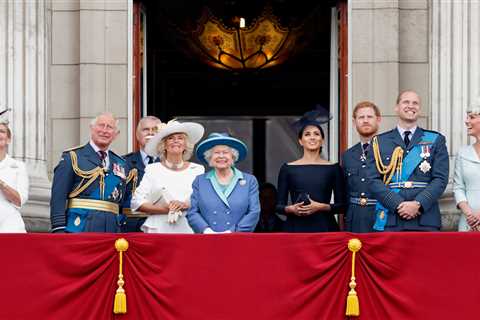 Meghan Markle and Prince Harry invited to the Queen’s Platinum Jubilee – but questions remain over..