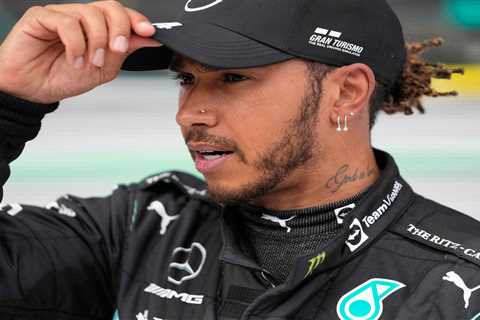 Lewis Hamilton set to sign new Mercedes deal – on £10m less a year than current contract – after..