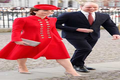 How Prince William’s ‘second mum’ Carole Middleton ‘protected’ him – while Prince Harry ‘lacks’..