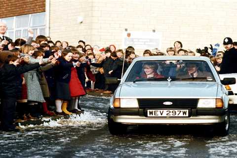 Ford Escort that Prince Charles gifted Princess Diana as engagement gift sells for £47,000 at..
